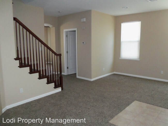 Building Photo - 441 San Pietro Ln