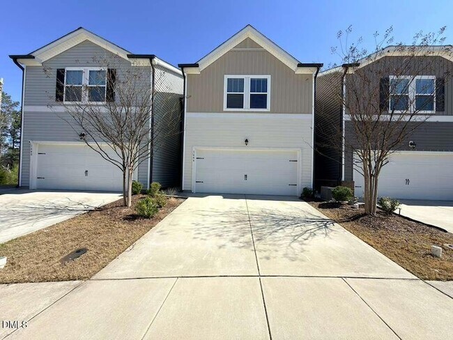 Building Photo - 1646 Clayfire Dr.