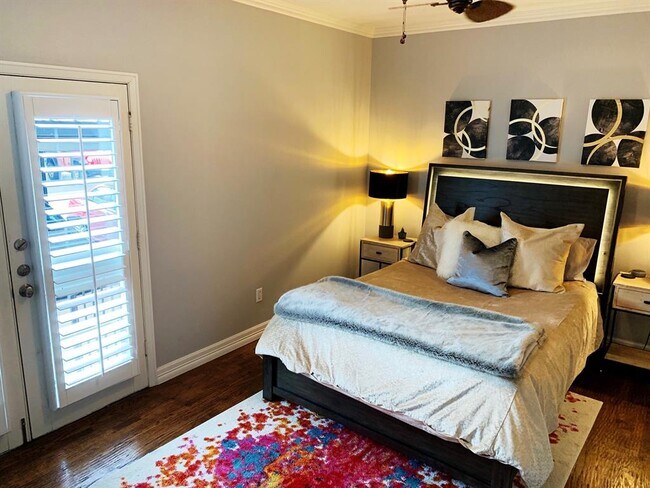 Foto del edificio - 10744 Villager Rd