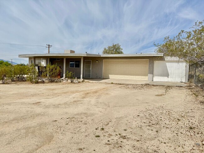 Building Photo - 9177 Navajo Trail