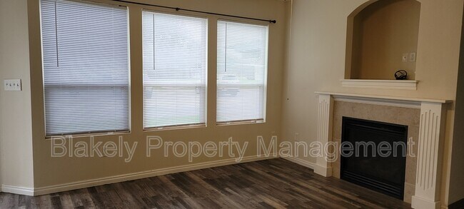 Building Photo - 141 N Midland Blvd