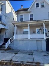 Building Photo - 352 W Bertsch St