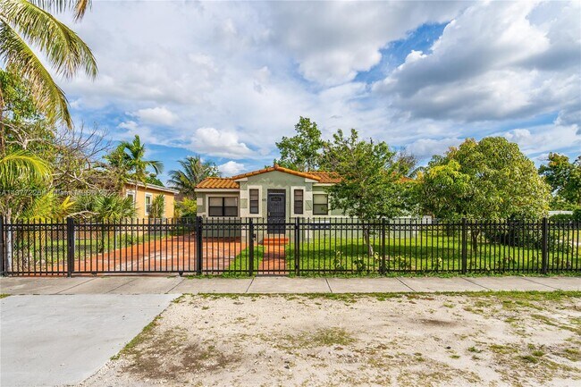 Foto del edificio - 431 NW 104th St