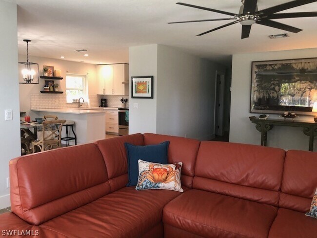 Foto del edificio - 235 Lanchester Ct