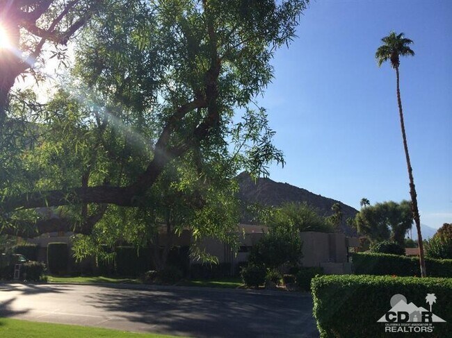 Building Photo - 46634 Mountain Cove Dr