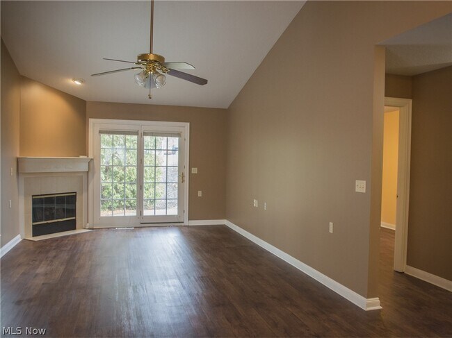 Foto del edificio - 9647 Market St