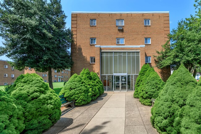 Building Photo - Meadowview Apartments