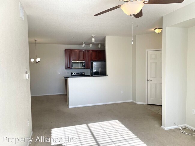 Foto del edificio - 2 br, 1 bath House - 9180 Rolling Way #205