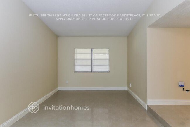 Foto del edificio - 505 NW 136th Ct