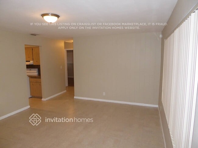 Foto del edificio - 801 SE 15th St