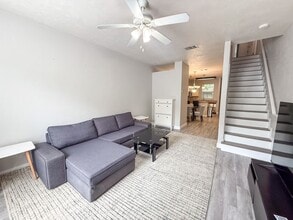 Building Photo - 3584 SW 30th Way