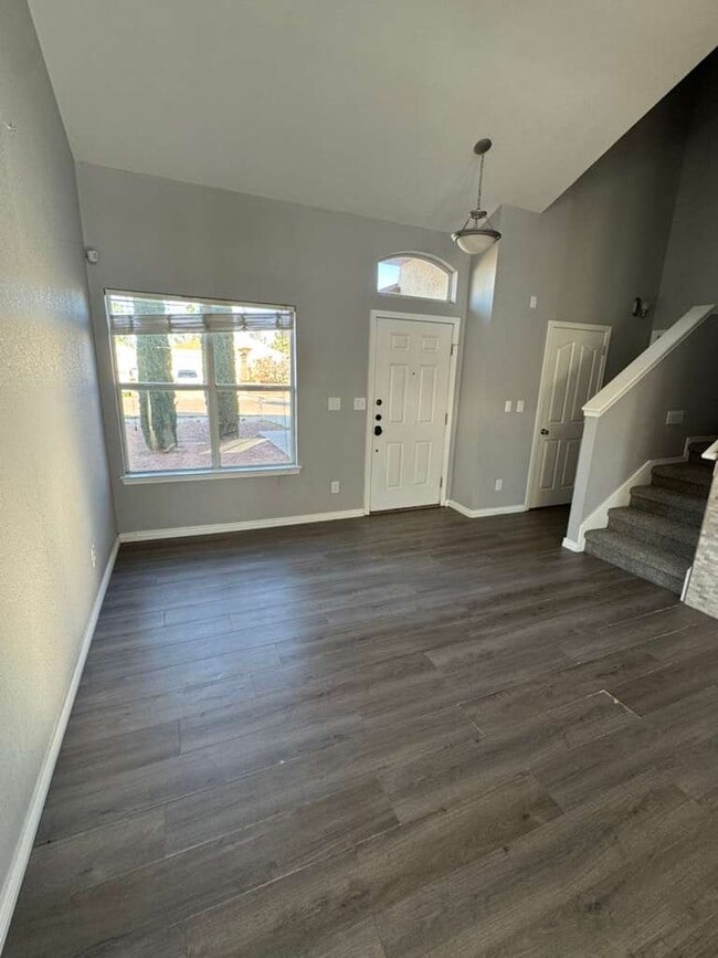 Foto del edificio - 2817 Talking Rock Pl