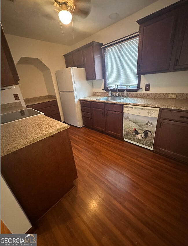 Building Photo - 106 Egret Ct