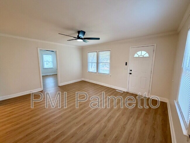 Foto del edificio - 725 Brooks Ave