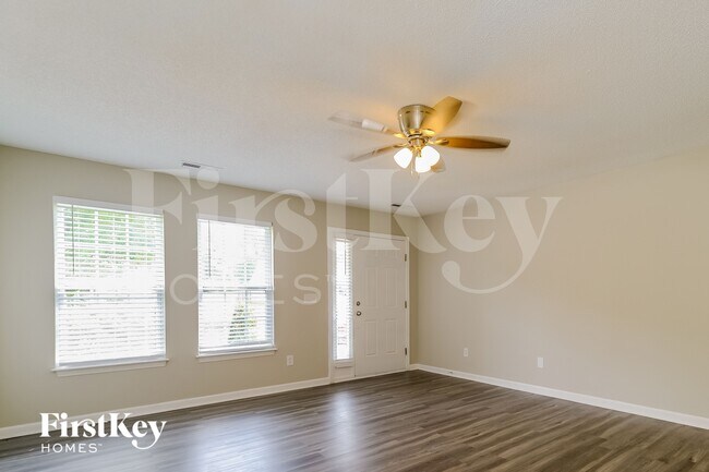 Building Photo - 1716 Northside Dr