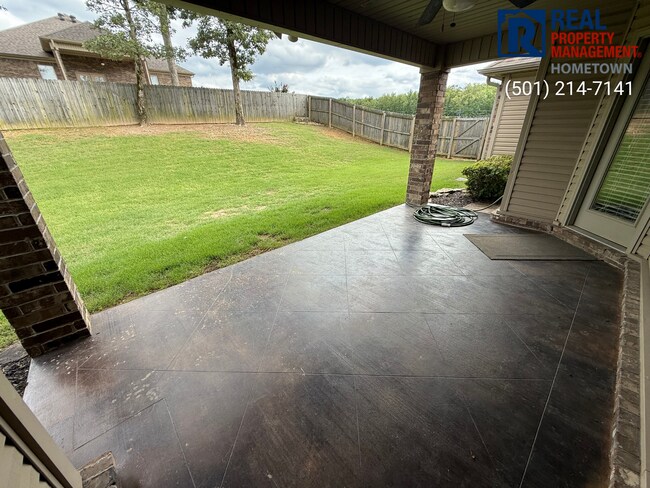 Foto del edificio - 2232 Ingleside Dr