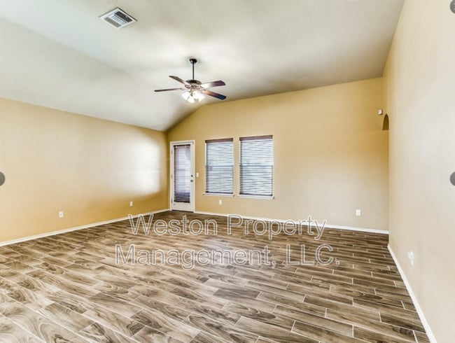 Foto del edificio - 1709 Choctaw Wood Dr