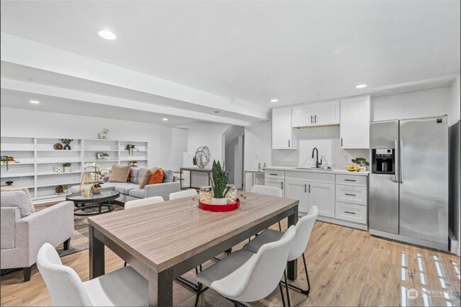 Foto del edificio - 4832 164th St SW