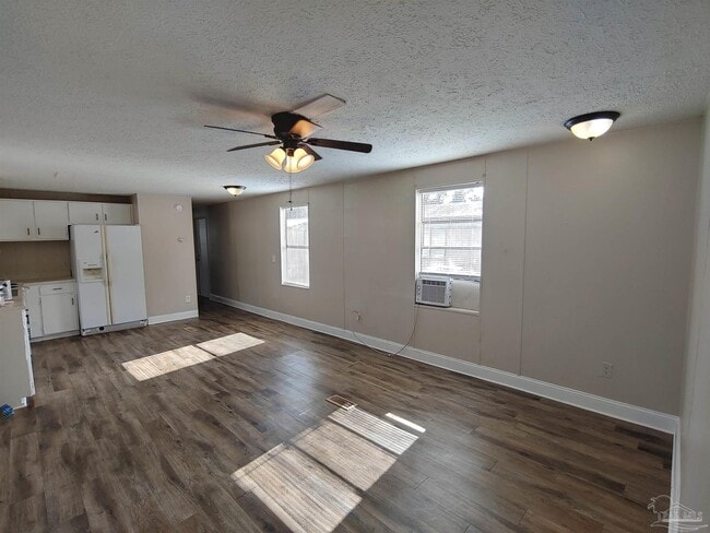 Foto del edificio - 2821 Hillcrest Ave