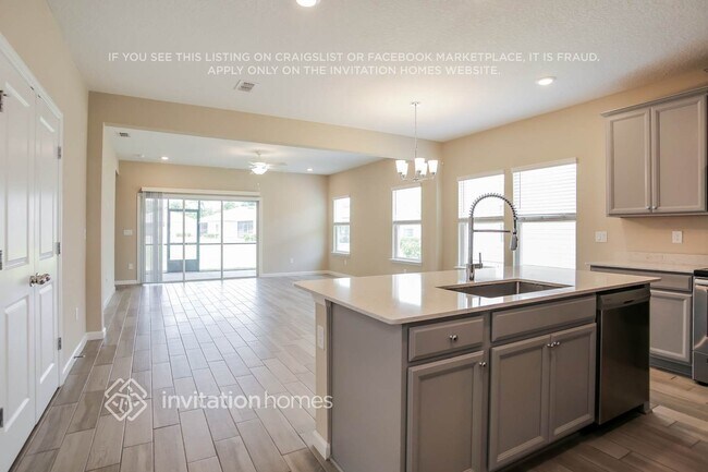 Foto del edificio - 11381 Oyster Creek Rd