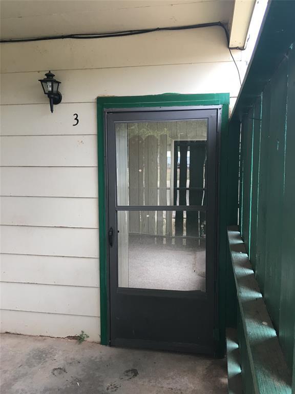 Foto del edificio - 739 Iberis Rd S