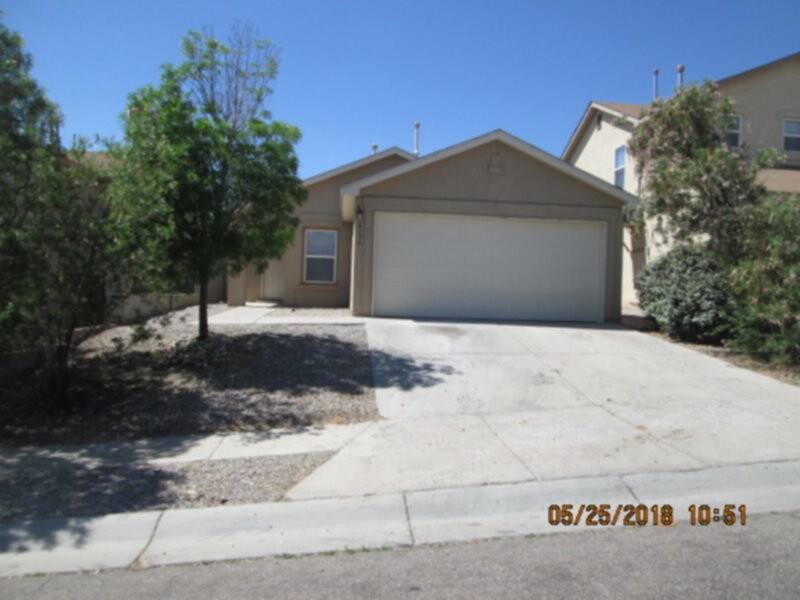 Foto principal - 6136 Rose Park Ave NW