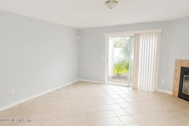 Building Photo - 791 Assisi Ln