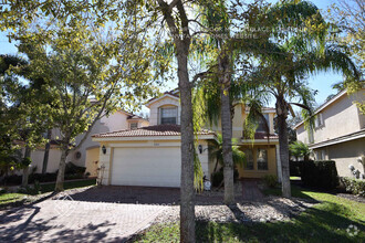 Building Photo - 8765 Sandy Crest Ln