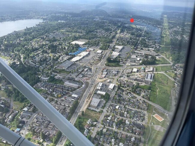 Very close to Lake Steven's! - 9330 15th St SE