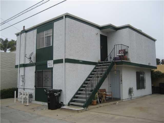 Building Photo - 1327-1329 Hornblend St