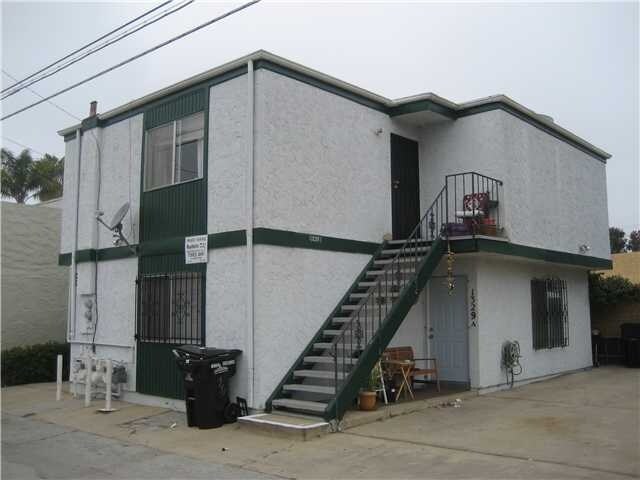 Foto del edificio - 1327-1329 Hornblend St