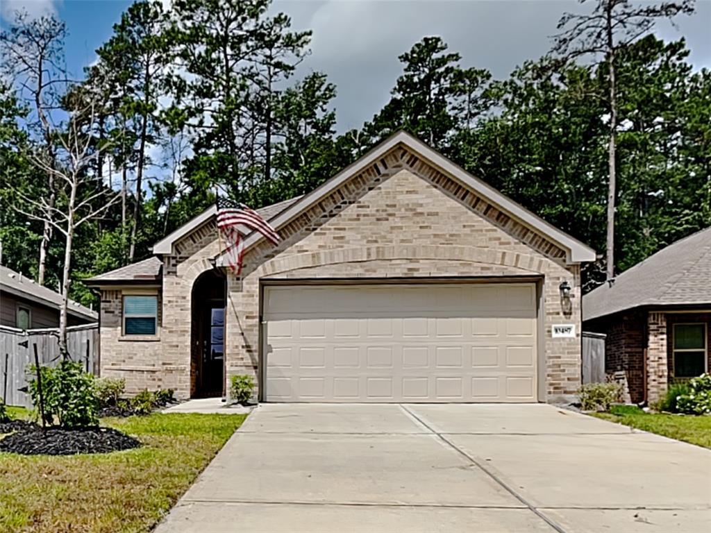Primary Photo - 10487 Pineland Dr