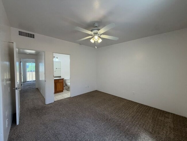 Building Photo - 1741 E Hedrick Dr