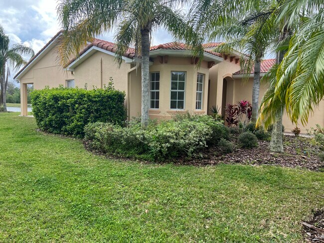 Building Photo - 3805 Golden Knot Dr