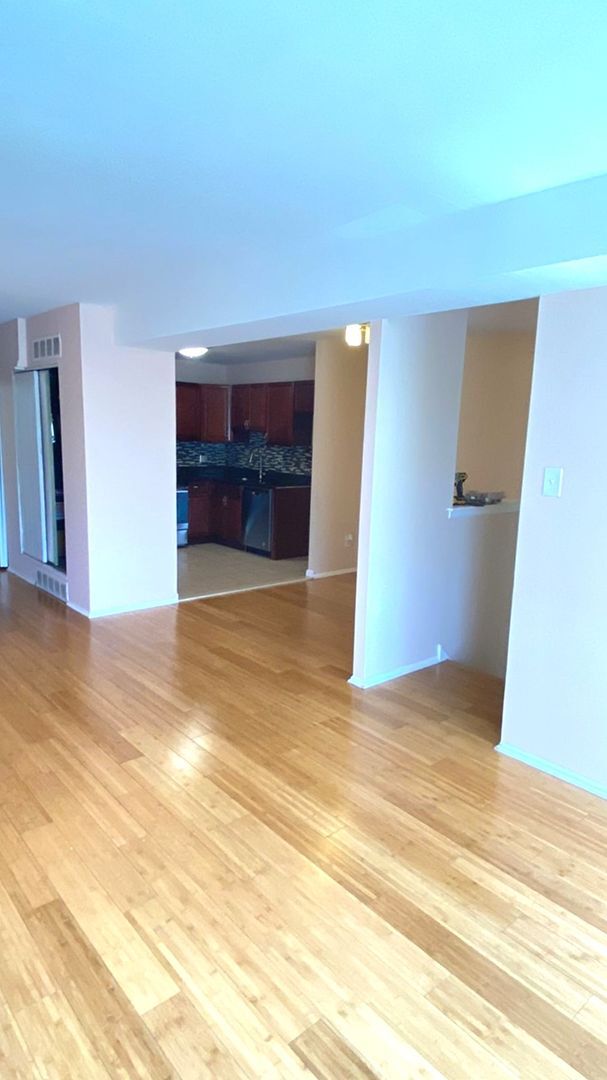 Foto del edificio - 9444 Fairgreen Ln