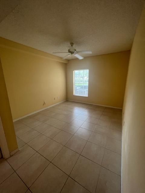 Building Photo - 10282 Fox Trail Rd S