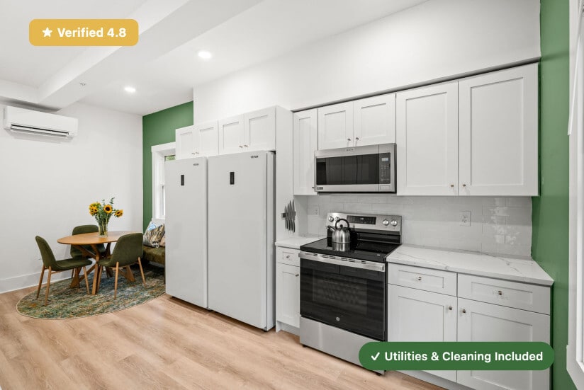 New RoostUp Furnished Private Bedroom with Ensuite Bath in Somerville, Boston! - New RoostUp Furnished Private Bedroom with Ensuite Bath in Somerville, Boston!