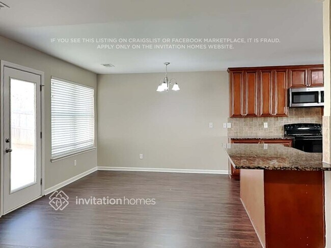 Foto del edificio - 107 Sanders Walk