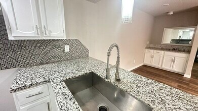 Building Photo - 12254 Wild Pine Dr