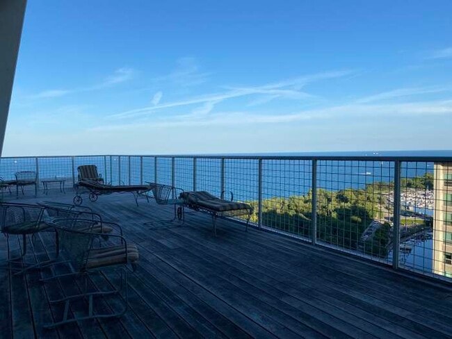 Building Photo - 3600 N Lake Shore Dr