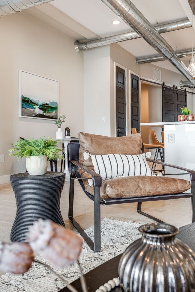 Building Photo - 3198 Blake St