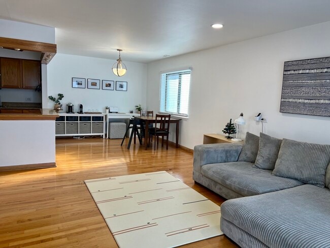 Foto del edificio - 1108 Castilian Ct