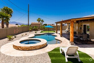 Building Photo - 3280 Rocking Horse Dr