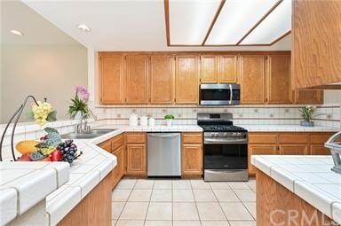 Building Photo - 682 Azure Ln