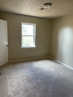 Building Photo - 174 Clay Dr
