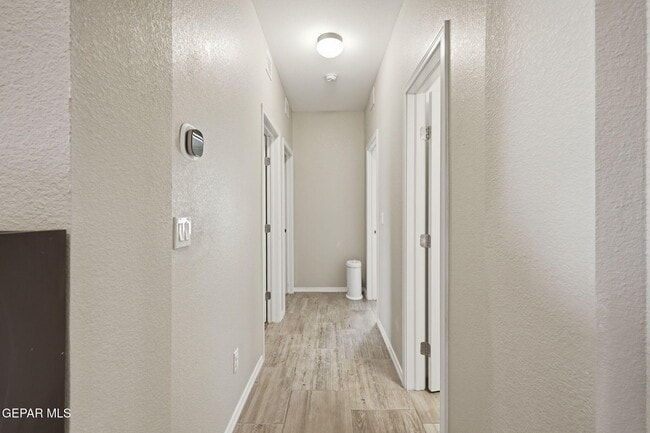 Foto del edificio - 13748 Villa Vista Ave