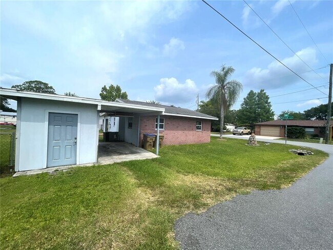 Building Photo - 5820 Patrick Ln