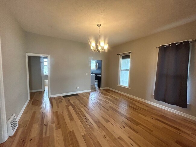 Foto del edificio - 4904 Holdrege St