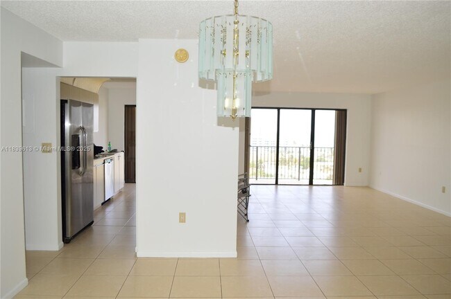 Foto del edificio - 1201 S Ocean Dr