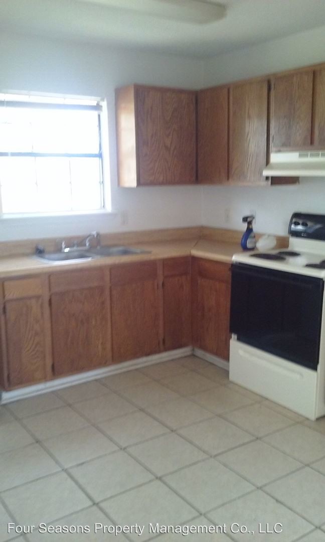 Building Photo - 3 br, 1 bath House - 12225 Prudie Street